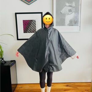 Stutterheim Hooded Oleand Cape